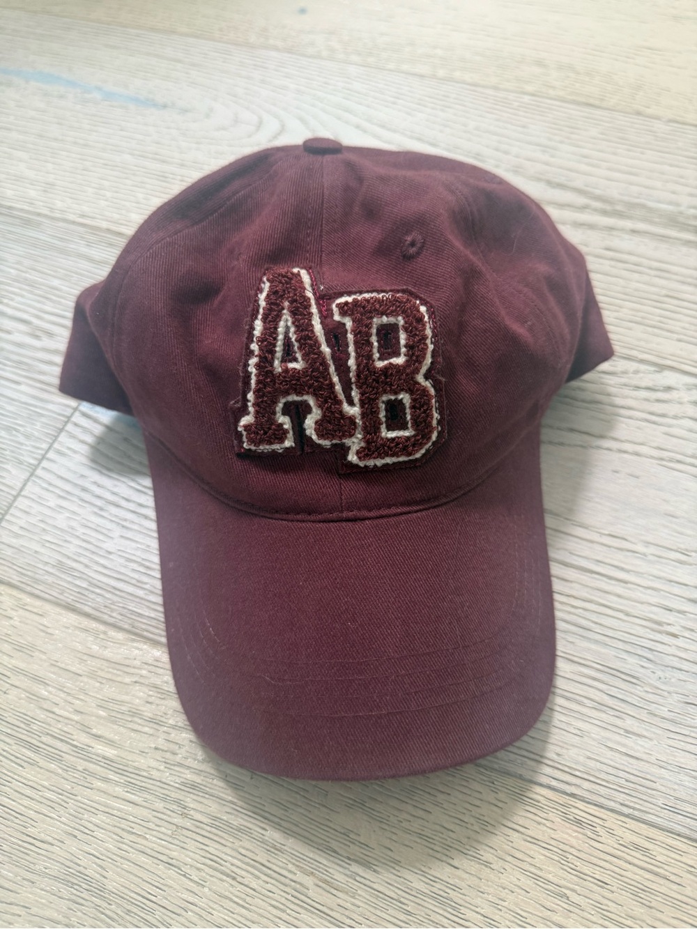 Anine Bing Jeremy Baseball Cap Letterman in Dark Burgundy - Picture 2 of 3